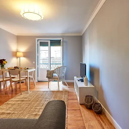 Charming Apartment In Alfama Lisbon Exterior photo
